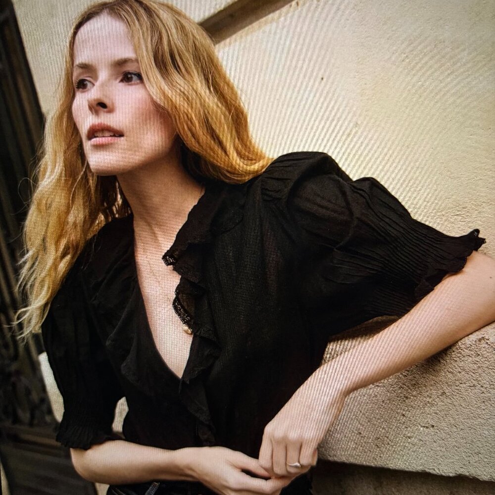 DOEN Sz L Henri Top in Black